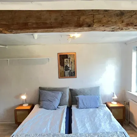 3 In Arty House, Osterlars Hotel 3*
