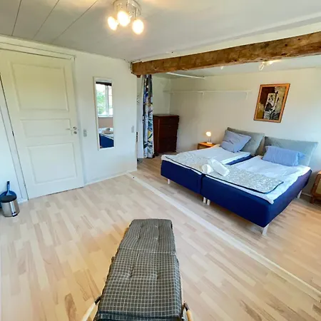 3 In Arty House, Osterlars Hotel Gudhjem