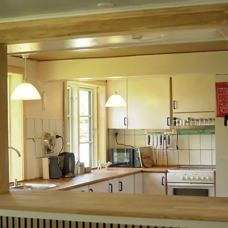 3 In Arty House, Osterlars 3* Gudhjem