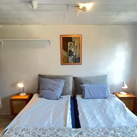 3 In Arty House, Osterlars 3* Gudhjem